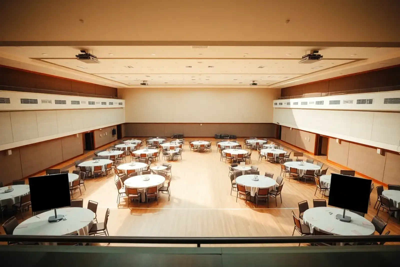 How many guests really fit into a venue?